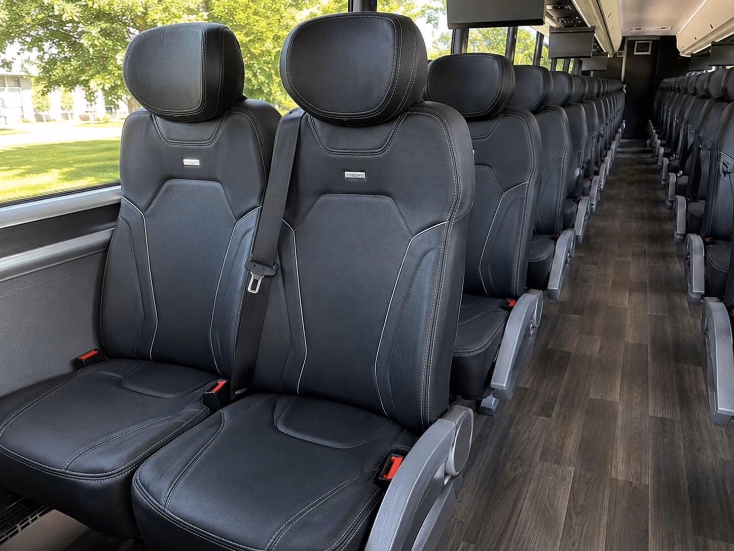 book prom transportation in montgomery or any city nearby