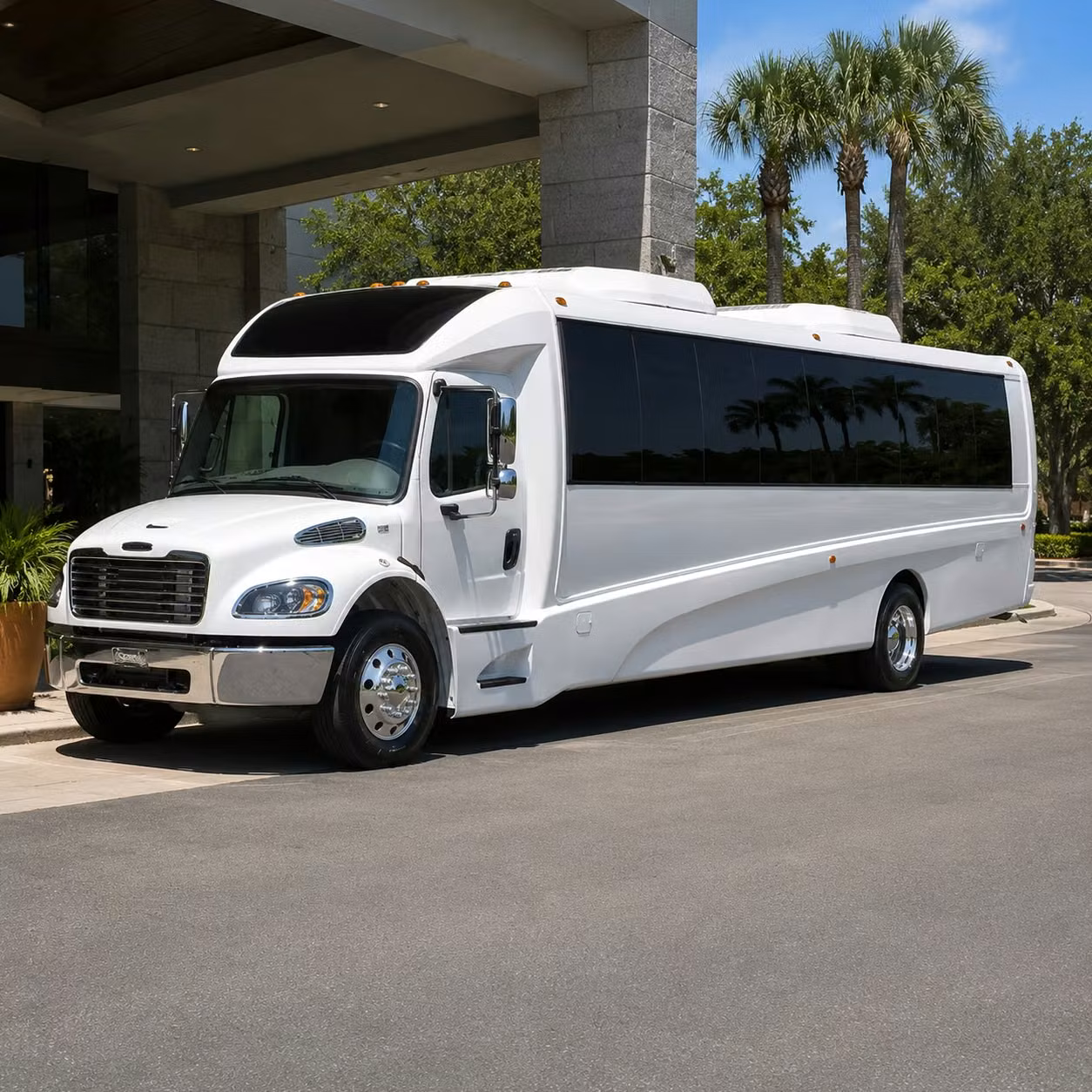 montgomery 15 passenger minibus rental